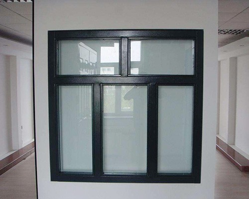 鋼質防火窗