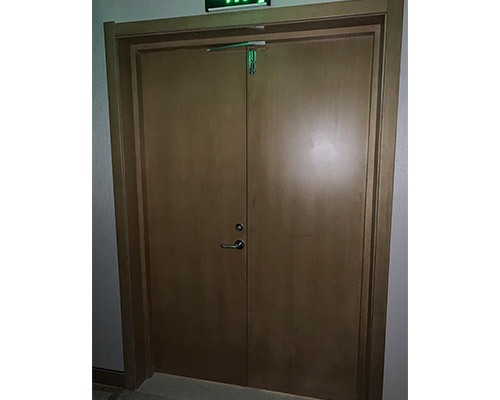 烤漆木質防火門